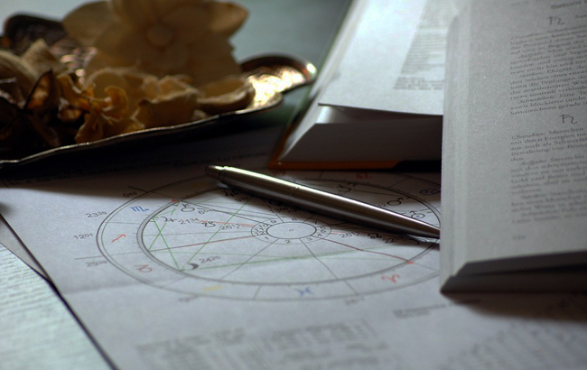 Гороскоп на день виборів: кому пощастить, а хто понесе збитки 21 квітня